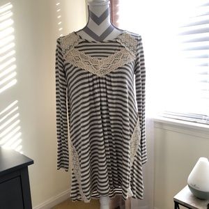 Brown & Cream Lace Detail Tunic